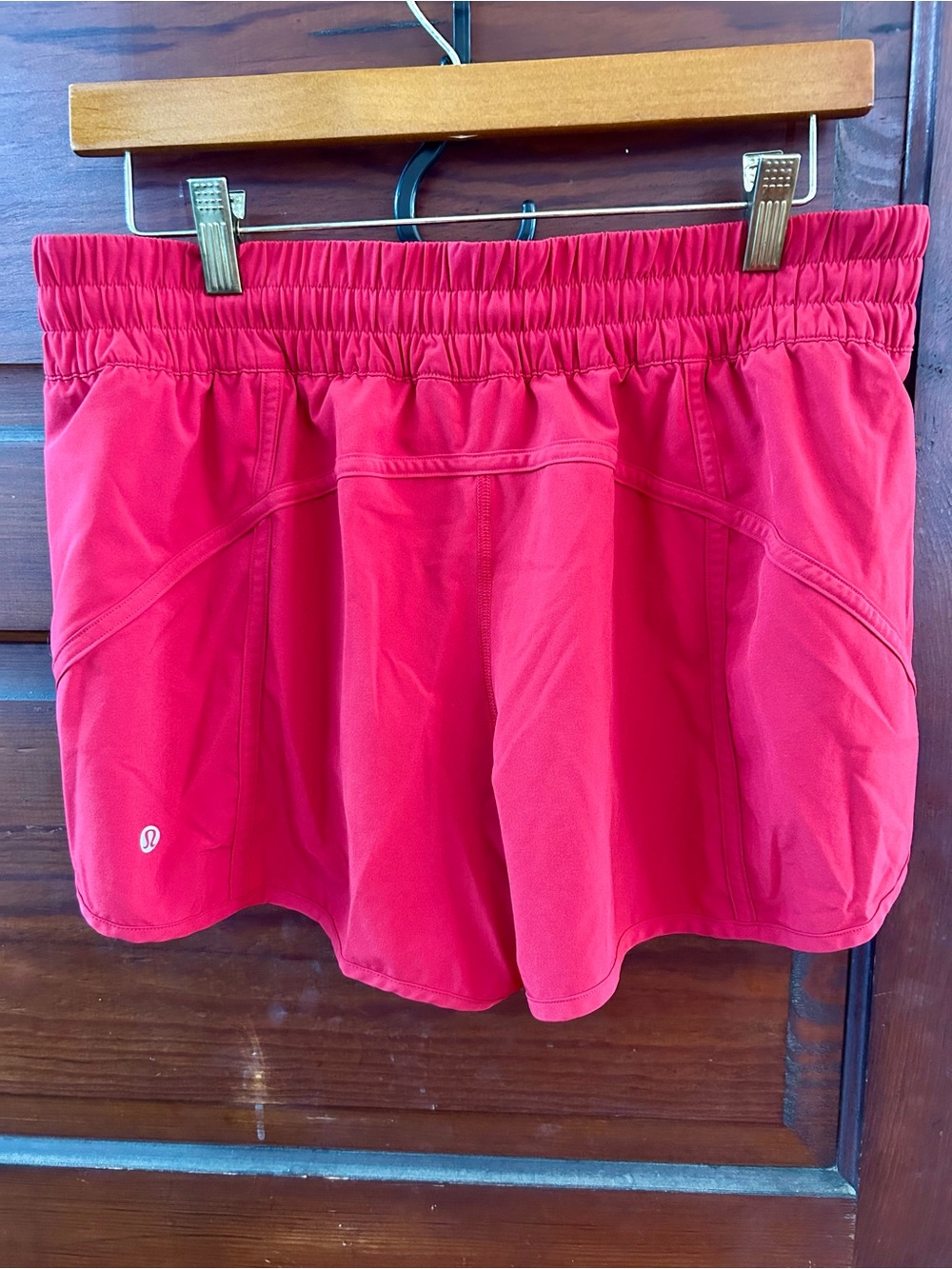 lululemon athletica Tracker Short V 4" 🔥🔥New WithOUT Tags🔥🔥- Red - Picture 4 of 11